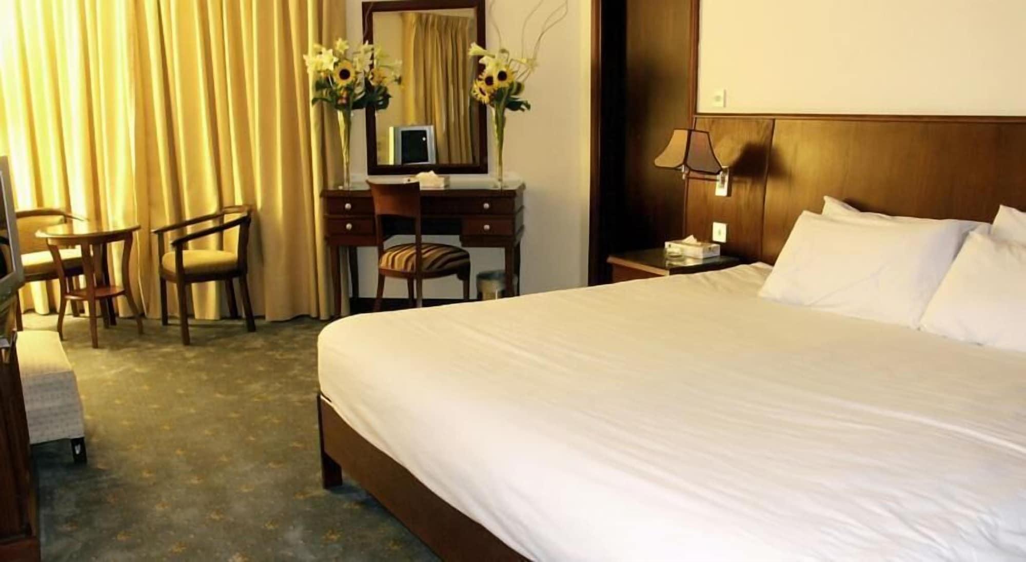 Le Vendome Hotel Амман Экстерьер фото
